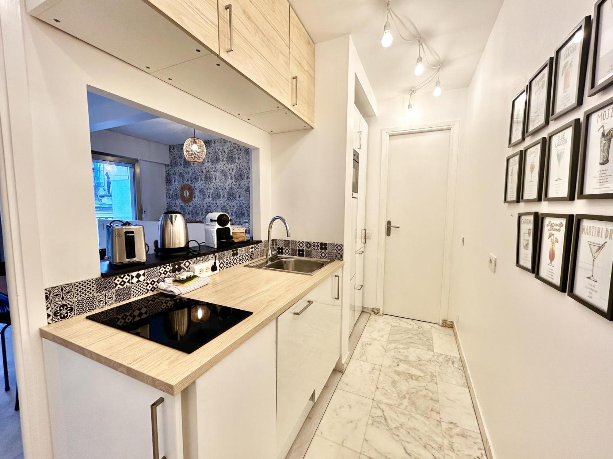 Aparthotel Riviera: Quiet Studio with AC and Terrace in Nice Carré d'Or Exterior photo